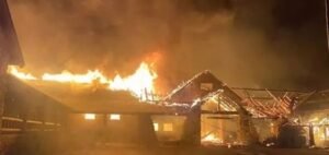 Read more about the article Grand Canyon Lodge Destroyed as Wildfire Rages Across North Rim